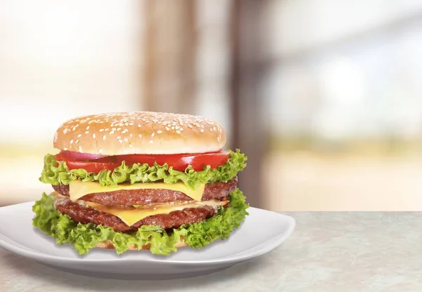 Einfache Hamburger Patty Rezept Gericht Auf Dem Teller — Stockfoto