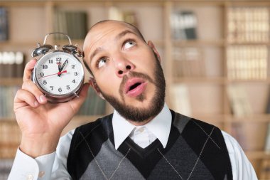 Görüş süreci kavramına sahip iş adamı