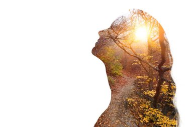 Silüet güzellik ve gün batımına çift pozlama