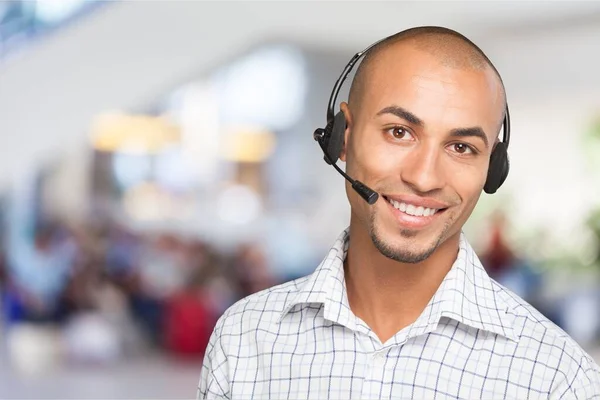 Retrato Homem Sorridente Com Fone Ouvido — Fotografia de Stock