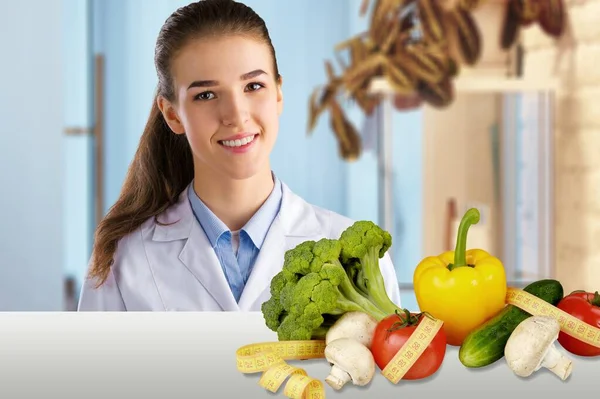 텔레파시 온라인 영양학 건강에 야채를 여의사 — 스톡 사진