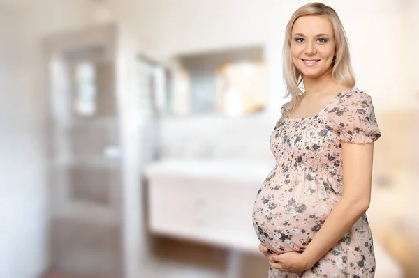 Lachende Zwangere Vrouw Baby Zorg Gezondheid Concept — Stockfoto