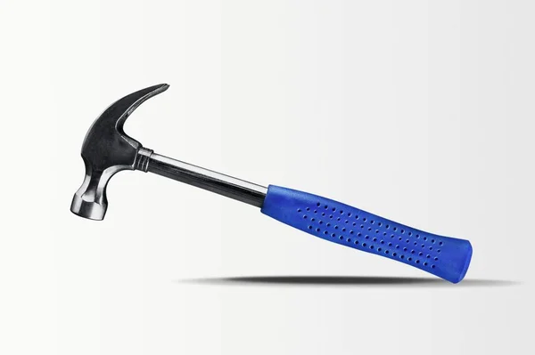 现代铁锤与握力 那是用来钉屋顶的工具 — 图库照片