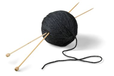 Yün ipliği ve örgü iğnesi.