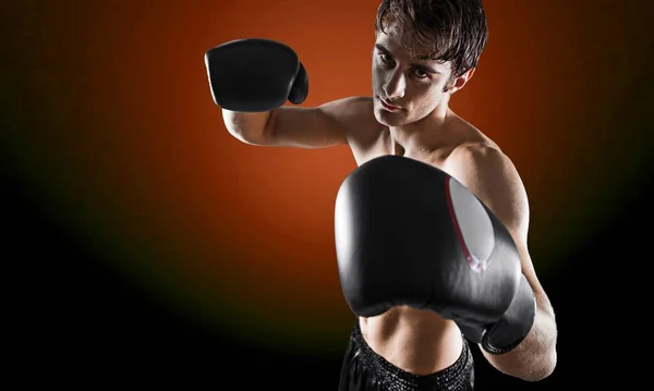 Luchador Mma Está Preparando Contra Pared Ladrillo — Foto de Stock