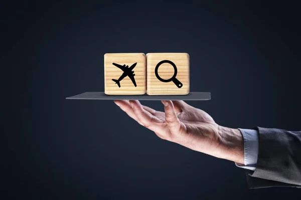 Keress Repülőjegyeket Online Üzleti Utazási Koncepció Fából Készült Kockákkal — Stock Fotó