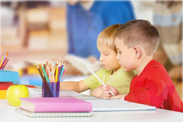 Dessin Enfants Âge Préscolaire Mignon Avec Crayons Colorés Garderie — Photo