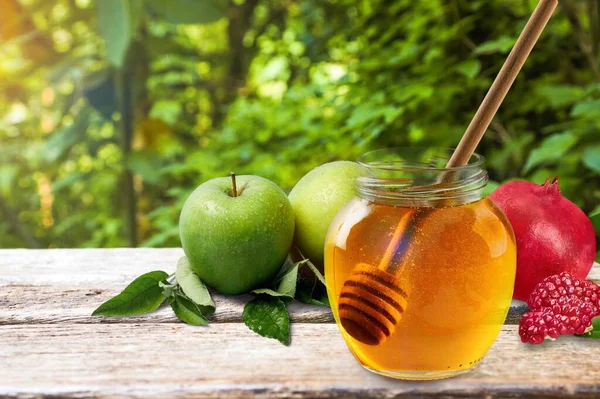 Apples Pomegranates Honey Happy Rosh Hashanah Traditional Religious Jewish Holiday — Stock Photo, Image