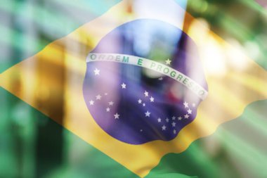 Mavi Gökyüzünde Ulusal Brezilya Bayrağı Dalgası