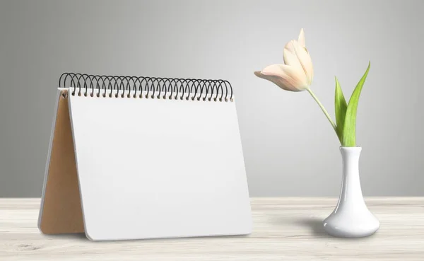 Fehér Üres Notebook Fehér Virág Vázában — Stock Fotó