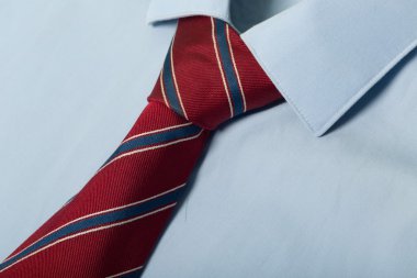 Kravat. Kravat ve yaka