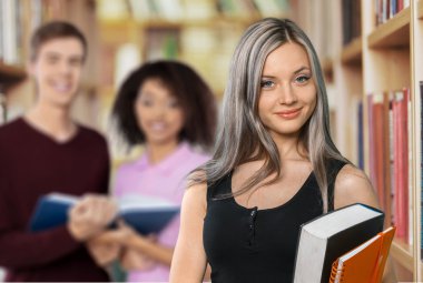 Öğrenci, öğretmen, üniversite öğrencisi.