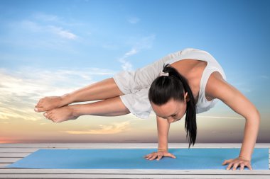 Yoga, Pilates, kadınlar.