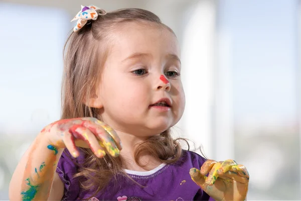 子どもの教育で、人間の手. — ストック写真