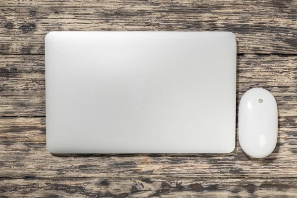 Laptop, topo, branco . — Fotografia de Stock