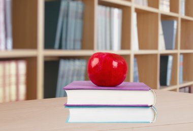 Kitap, Apple, eğitim.