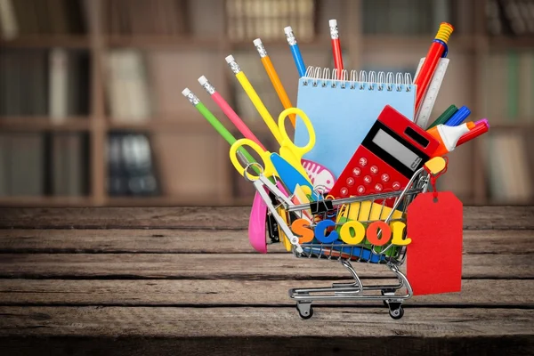 Bildung, zurück zur Schule, Einkaufen. — Stockfoto