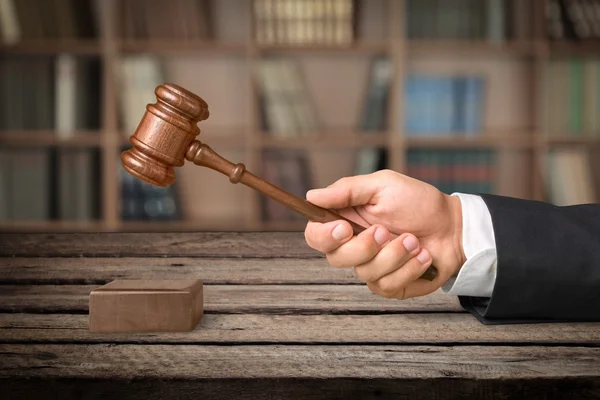 вопросительный знак картинки. лишение неприкосновенности депутата государственной думы. лишение члена совета федерации неприкосновенности. красный вопрос. изображение знака вопроса.