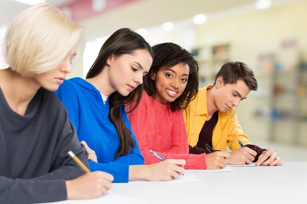 Schooling, school, students. — Stock Photo, Image