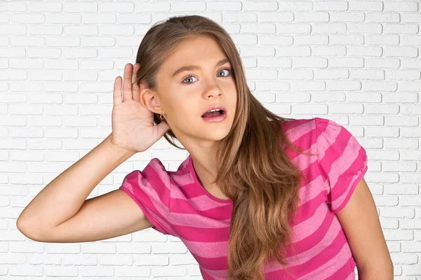 Zuhören, Kind, menschliches Ohr. — Stockfoto