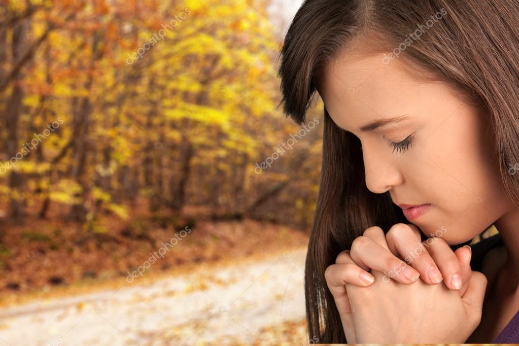 Resultado de imagen para adolescentes en oracion