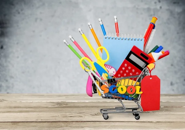 Onderwijs, terug naar School, winkelen. — Stockfoto