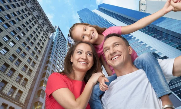 Familie, geluk, vrolijk. — Stockfoto