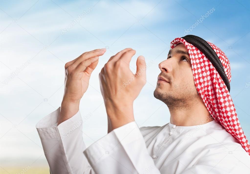 Saudi, turban, man.