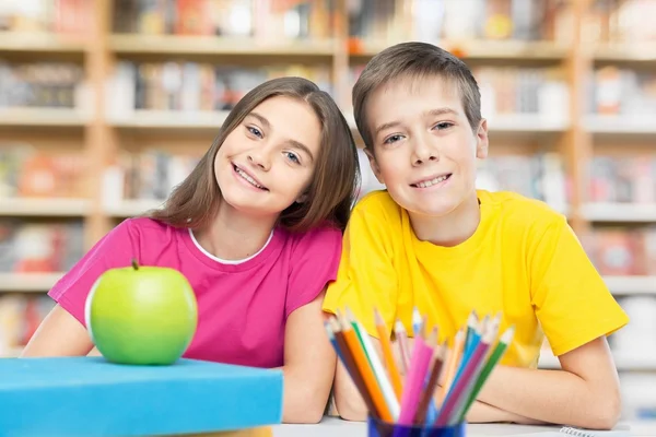 Hablar, aula, escuela . — Foto de Stock