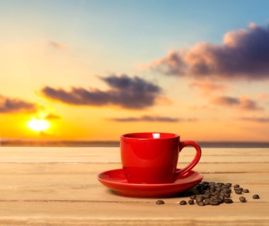 Kupası, Bahçe, Kahvaltı.