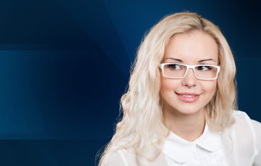 Gözlük, gülümseyen kadın,.
