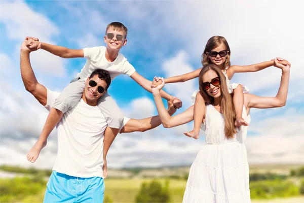 Strand, Kinder, Spaß. — Stockfoto