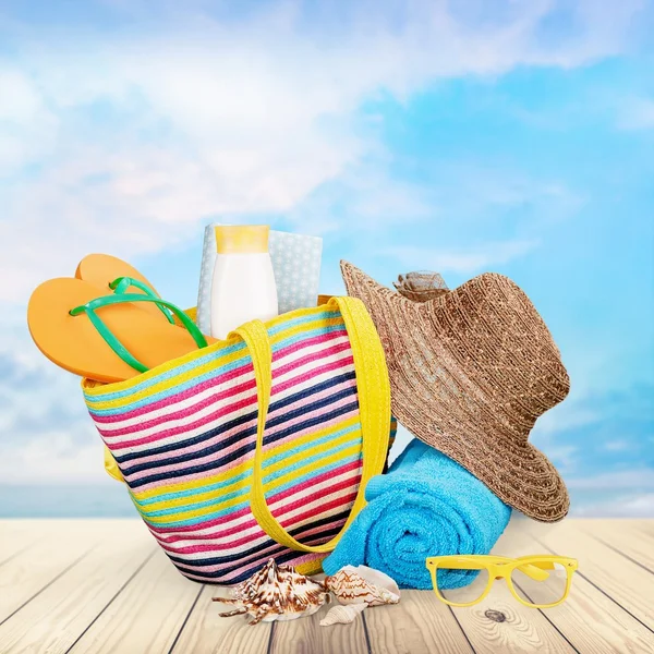 Férias, Verão, Bolsa de praia . — Fotografia de Stock