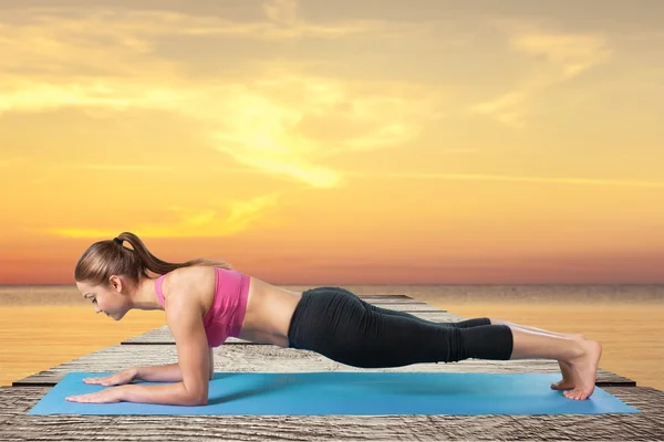 Plank, yoga, fitness. — Stock Photo, Image