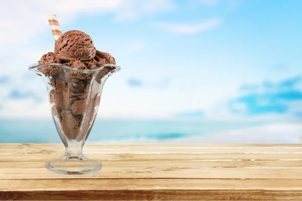 アイスクリーム、ガラス. — ストック写真