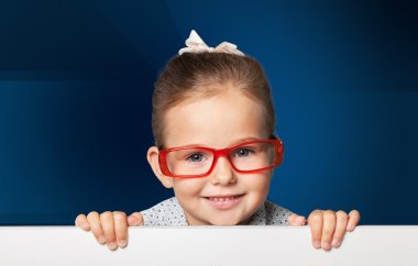 Evlat, gözlük, vizyon.