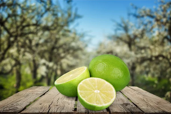 Lime, fruit, taste. — Stock Photo, Image