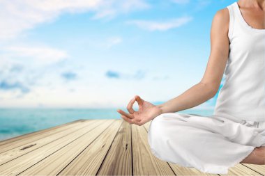 Yoga, meditasyon, Zen meditasyon gibi.