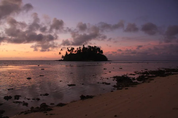 Eine Insel Bei Sonnenuntergang Kochinseln — Stockfoto