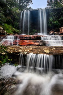 Patonga 'da büyük bir şelale.