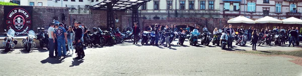 Encerramento da sexta mototemporada pela associação de "Wild Biker MCC" na Ucrânia, cidade de Ivano-Frankivsk, 03 / 10 / 2015 — Fotografia de Stock