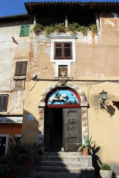 Lovran kasabası detayları, Kvarner körfezi, Adriyatik kıyısı, Hırvatistan ve Avrupa