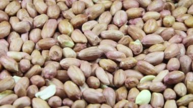 Kabuktaki Yerfıstığı Döndürür