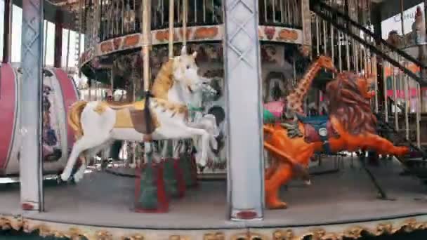 Franska karusellen roterar — Stockvideo