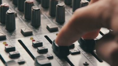 Ses karıştırma konsol ile çalışma