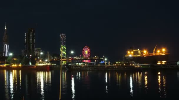 Gece şehir Batum, Gürcistan. Batum liman. Zaman atlamalı — Stok video