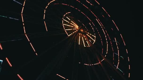 Feux de roue Ferris la nuit — Video