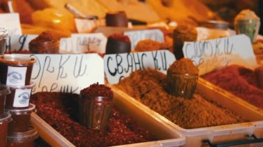 Gürcü ve oryantal baharatlar piyasada