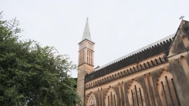 Iglesia anglicana de Cristo Catedral, Vista exterior, Stone Town, Zanzíbar — Vídeos de Stock