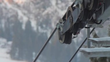 Ski lift dağ manzaralı çalışmalarında